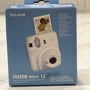 Fujifilm Instax mini 12 white camera